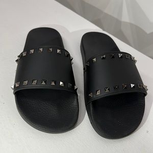 Valentino Garavani Rockstud slide sandals